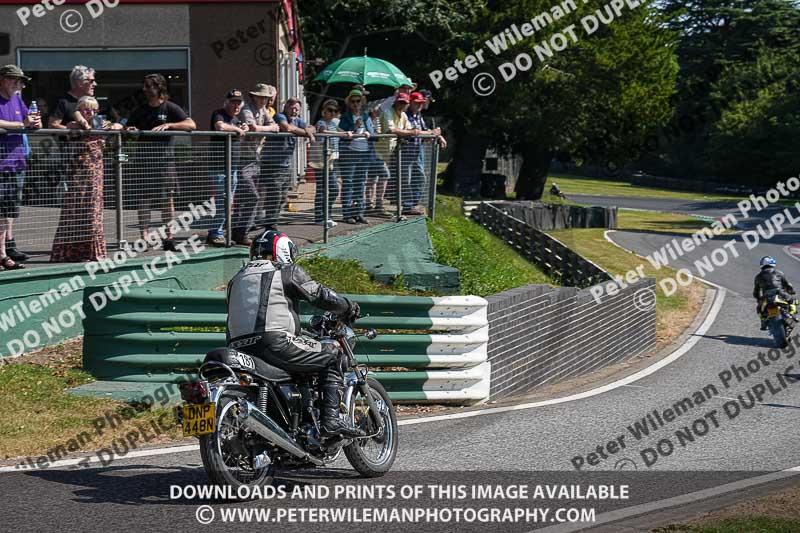 cadwell park;cadwell park photographs;cadwell trackday photographs;enduro digital images;event digital images;eventdigitalimages;peter wileman photography;racing digital images;trackday digital images;trackday photos